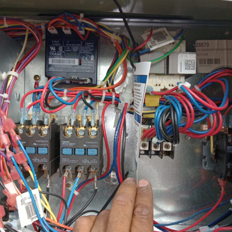 TECNICOS EN AIRE ACONDICIONADO