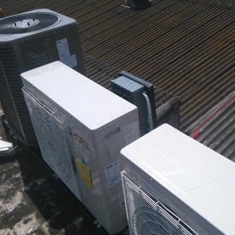 TECNICOS EN AIRE ACONDICIONADO