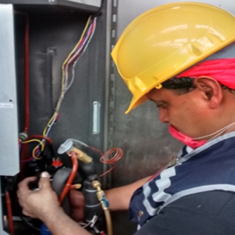 TECNICOS EN AIRE ACONDICIONADO